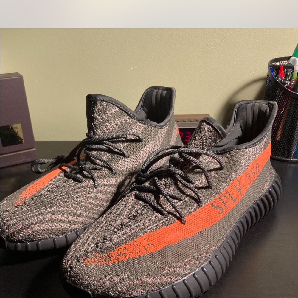 Yeezy 350 Boost Beluga Carbon - Size 10